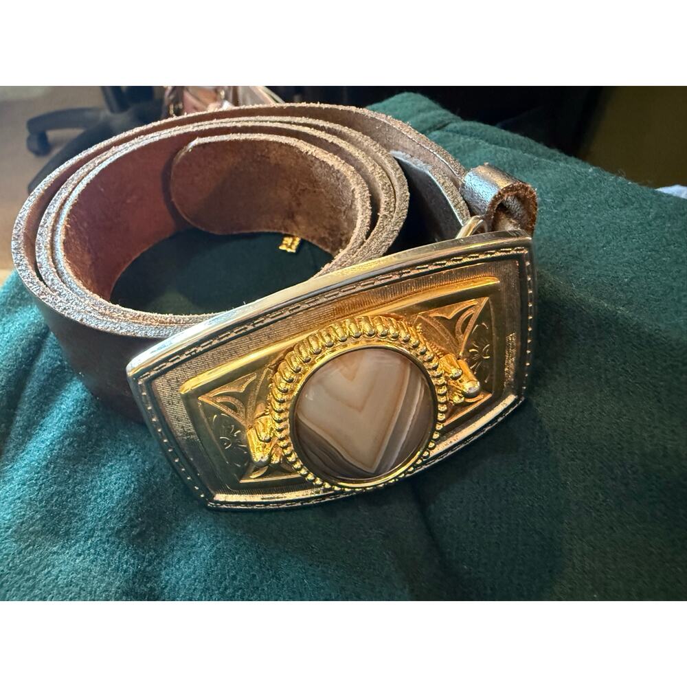 Levi’s belt 34 with a‎ silver gold stone buckle M
